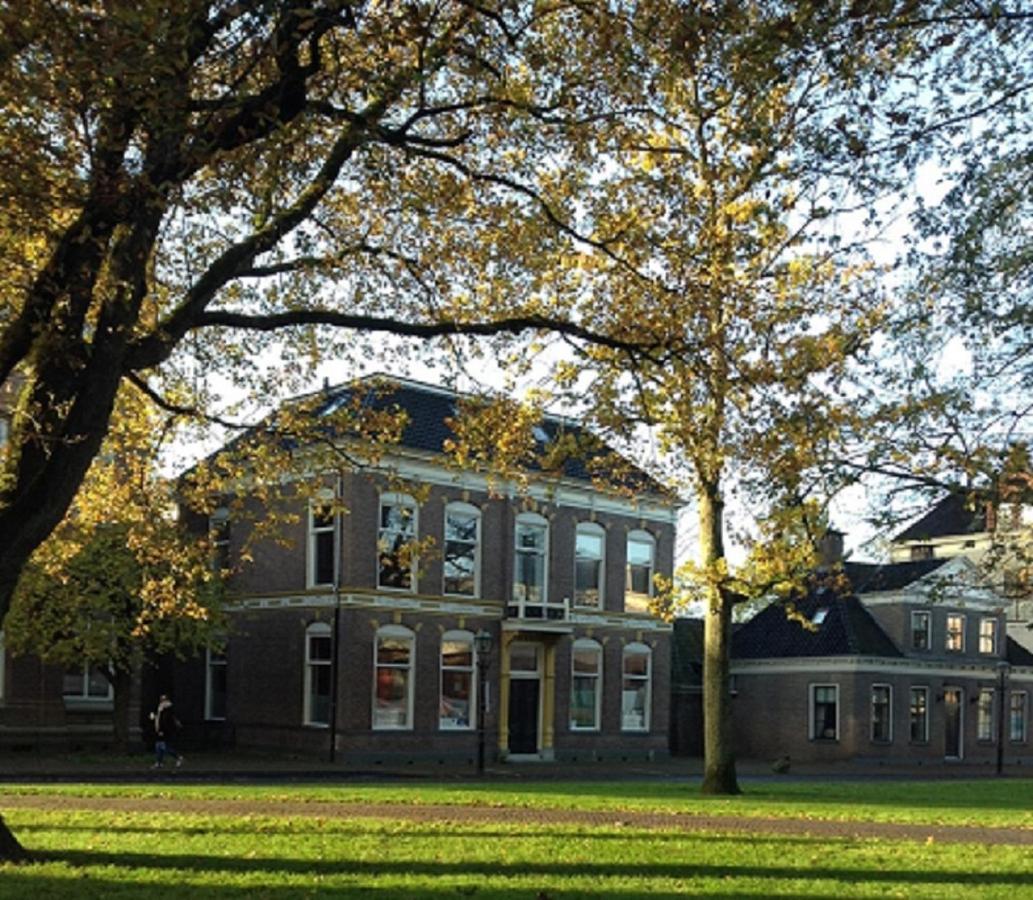 "In De Kloosterhof" Gratis Prive Parkeren Assen Exterior foto